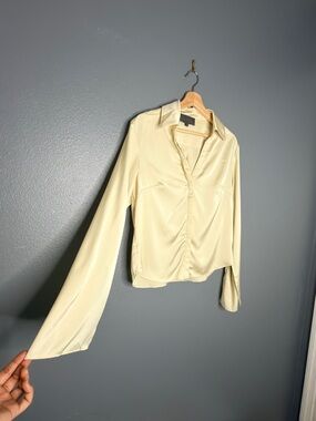 Anthropologie Sunday in Brooklyn Butter Yellow Satin Button-Front Blouse Small